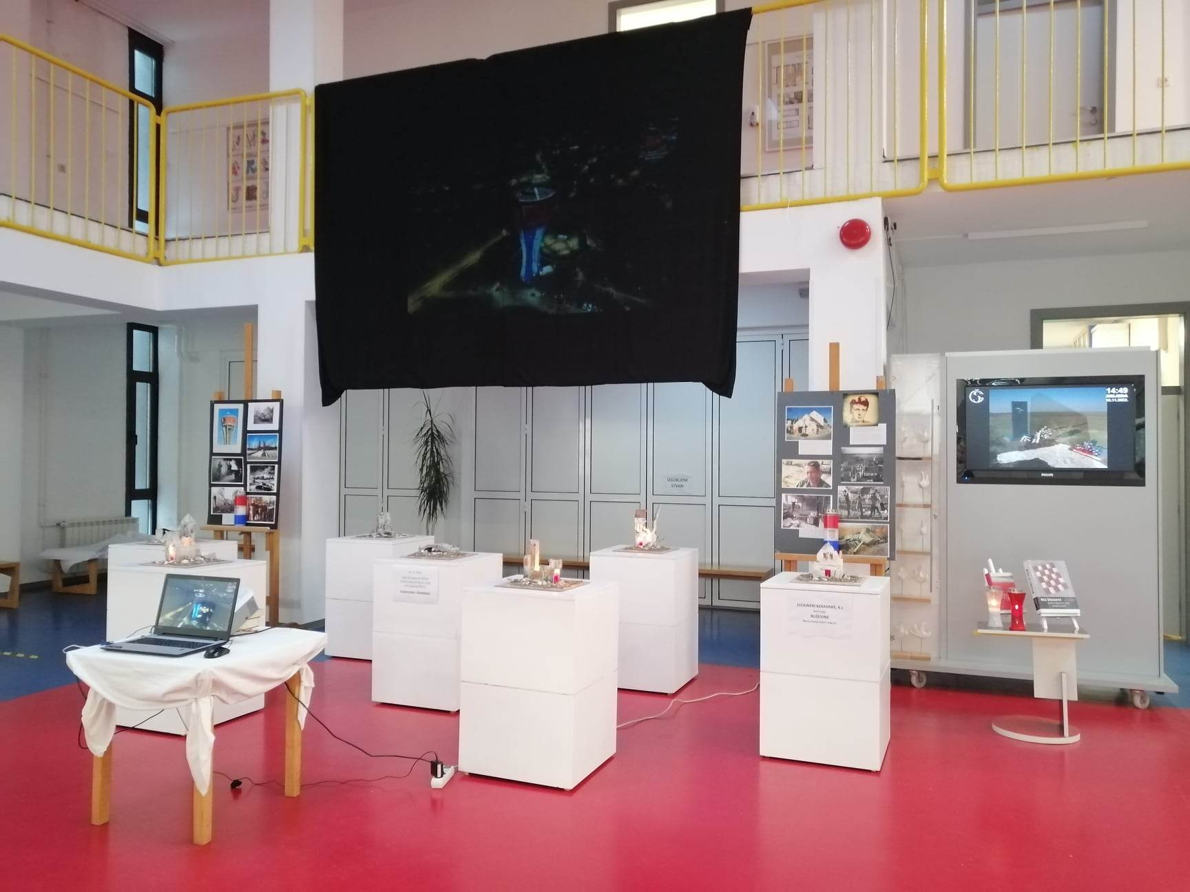 FOTO Sjećanje na žrtve Vukovara i Škabrnje u Graditeljskoj školi Čakovec