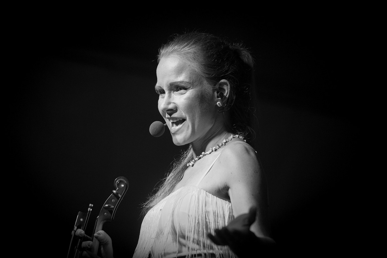 Atraktivne i seksipilne Učiteljice dobro zagrijale šator na Šuderici u Goričanu