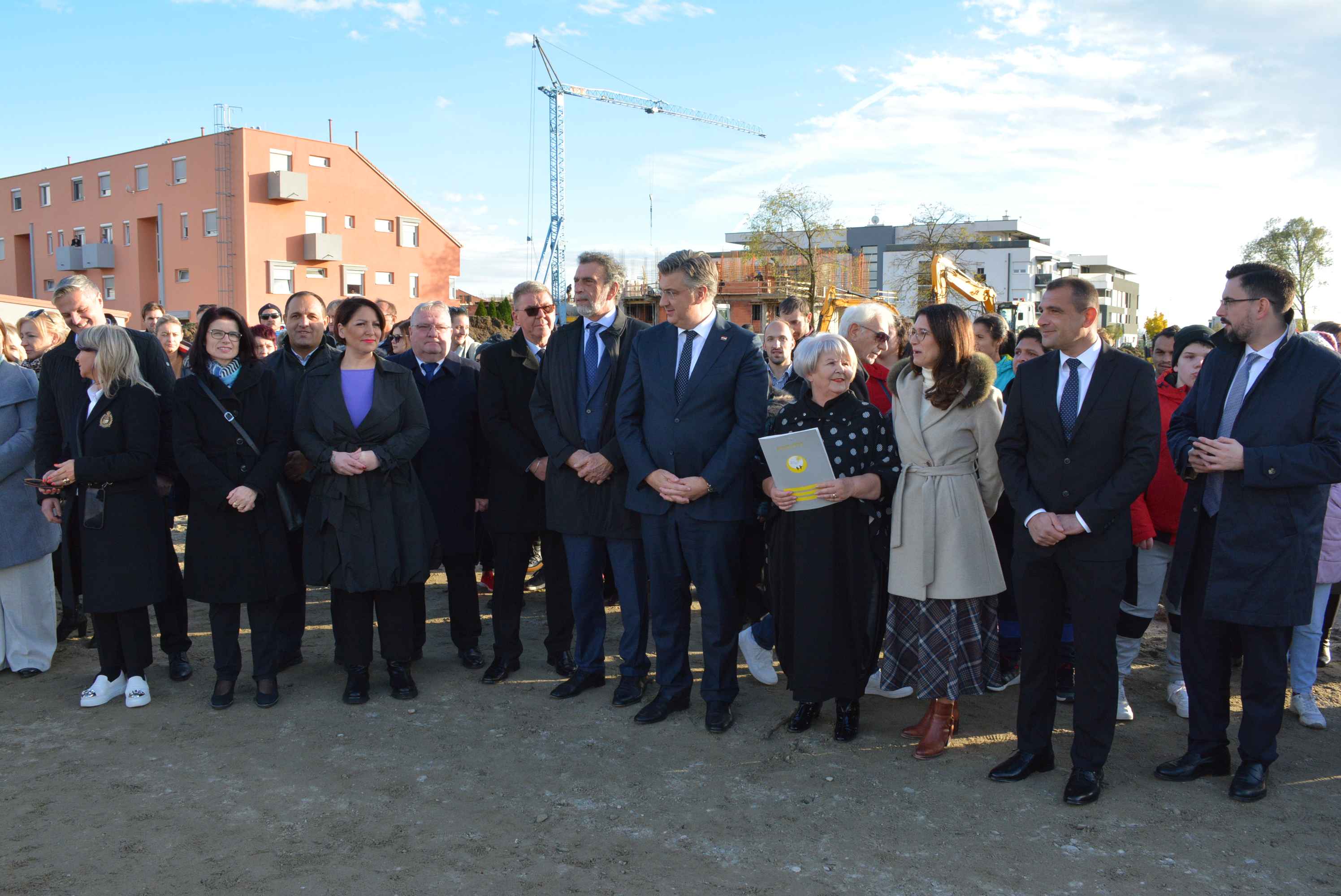 FOTO/VIDEO Važan dan za Međimurje: Postavljen kamen temeljac za novi Regionalni edukacijsko-rehabilitacijski centar u Čakovcu