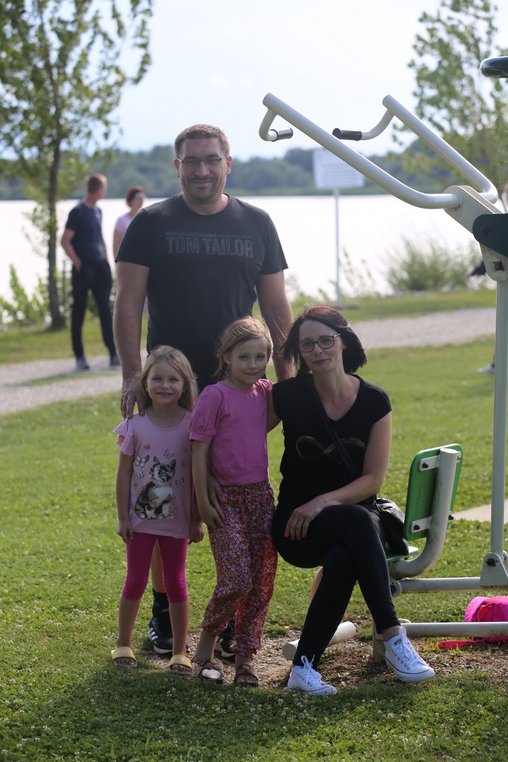 KLIKOM PO MARINI Mnogi Međimurci nedjeljno popodne proveli na preloškoj Marini