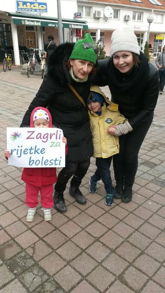 3374145111280016811818557784942