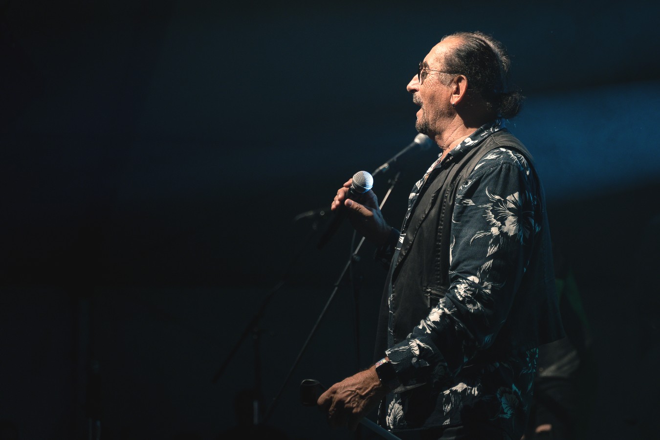 Odlična atmosfera u Kotoribi: Željko Bebek raspjevao publiku u prepunom šatoru