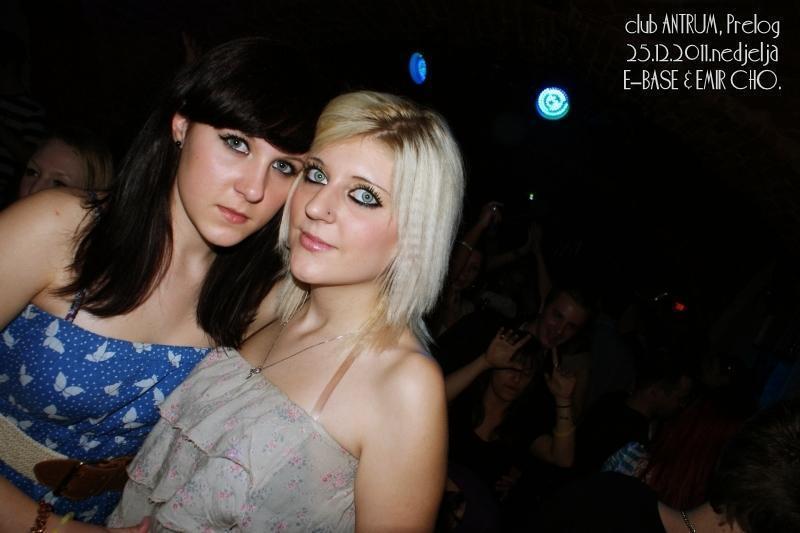 Antrum (Nedjelja, 25.12.2011)