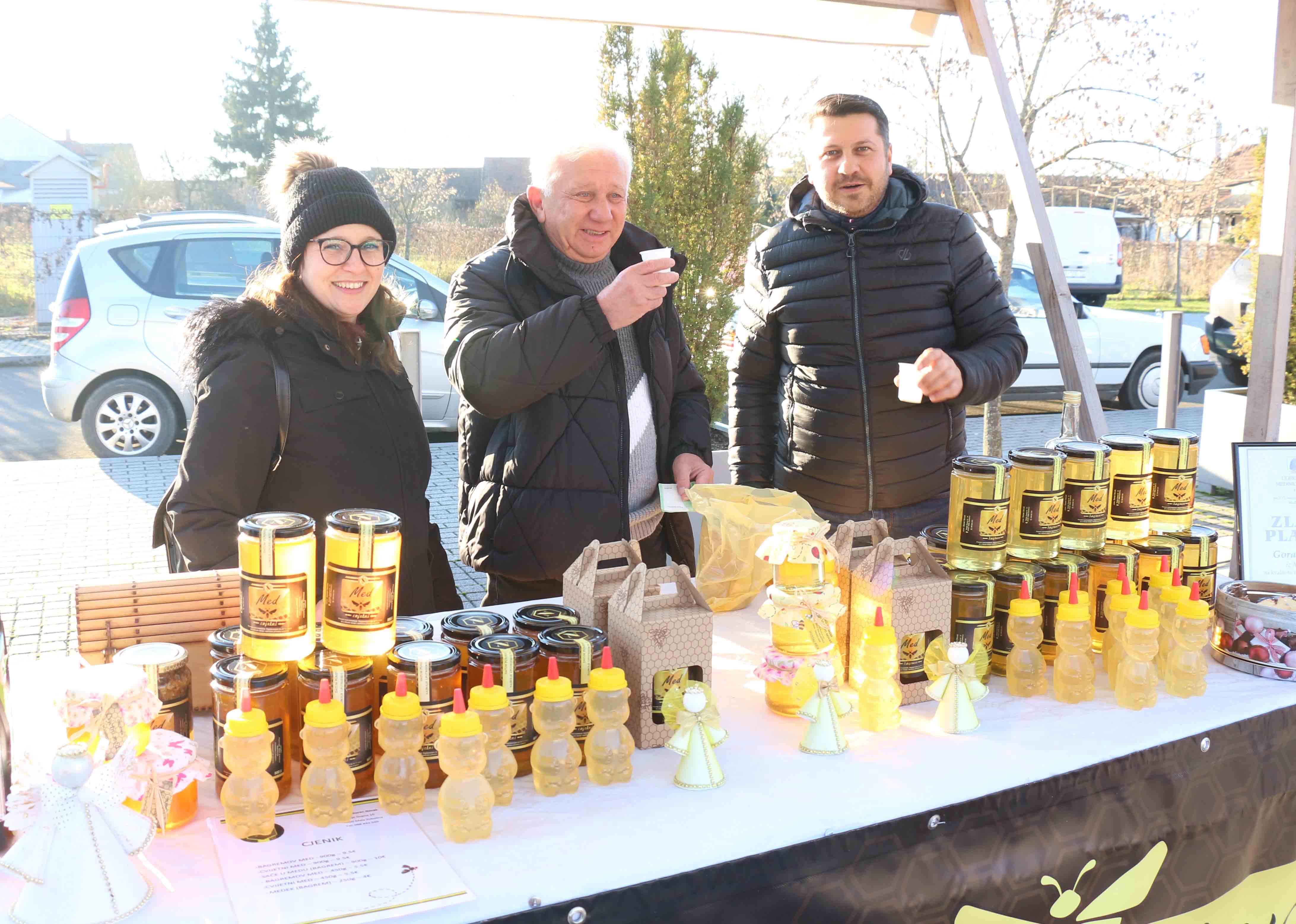BLAGDANSKI DUH Održan tradicionalni Božićni sajam Općine Mala Subotica