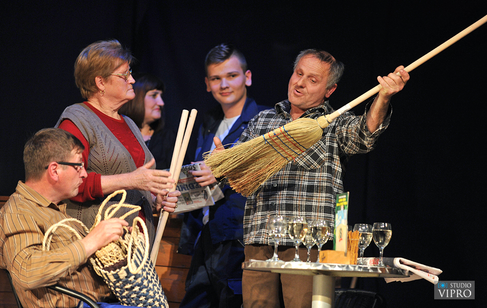 KAM Prelog KAM Prelog