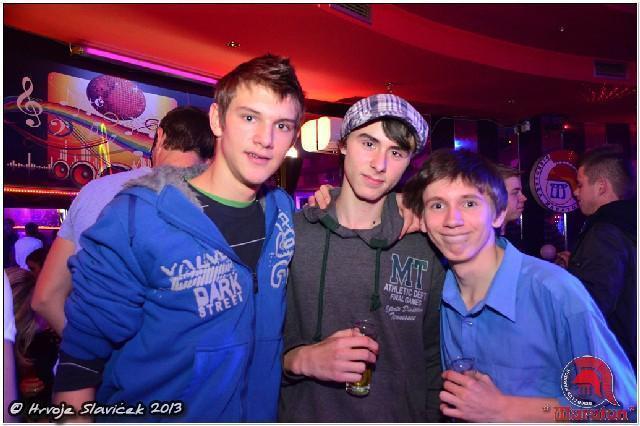 PIC00084 Maraton (Subota, 7.12.2013.) PIC00084 Maraton (Subota, 7.12.2013.)