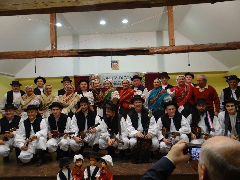 30. ROĐENDAN KUD-a DONJI VIDOVEC Publika je rekla: Da ih nema trebalo bi ih zmisliti!