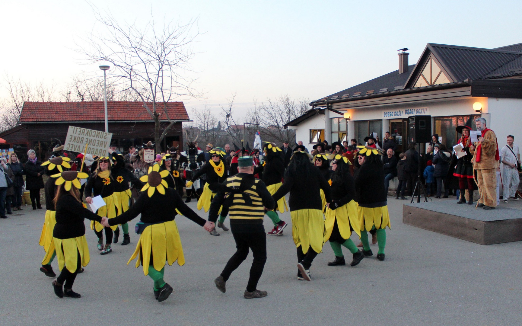 Maškare okupirale Zasadbreg 28. godinu za redom