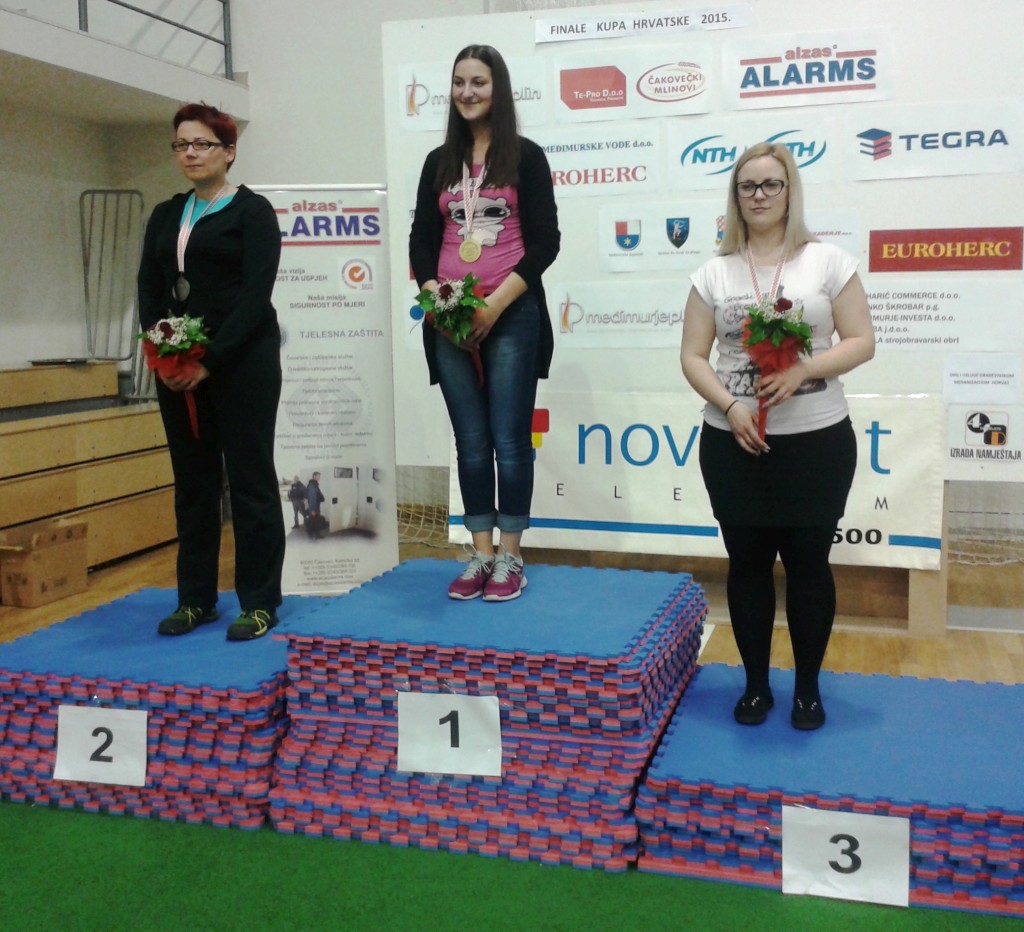 20150425193002318543