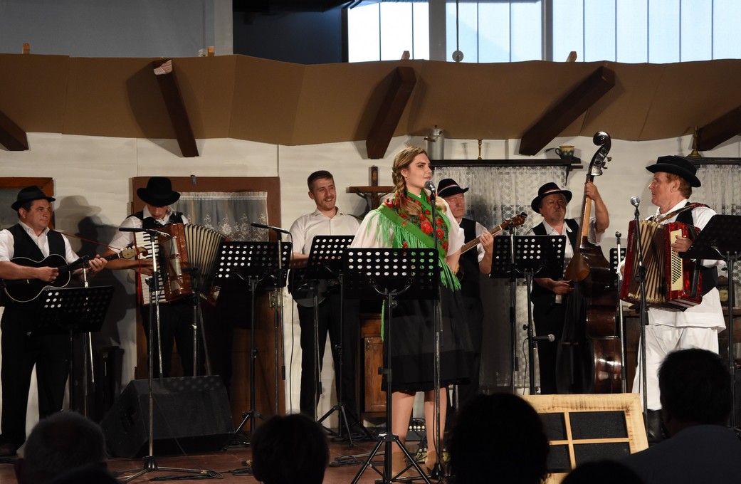 35. Smotra hrvatske pučke popijevke iz Međimurja