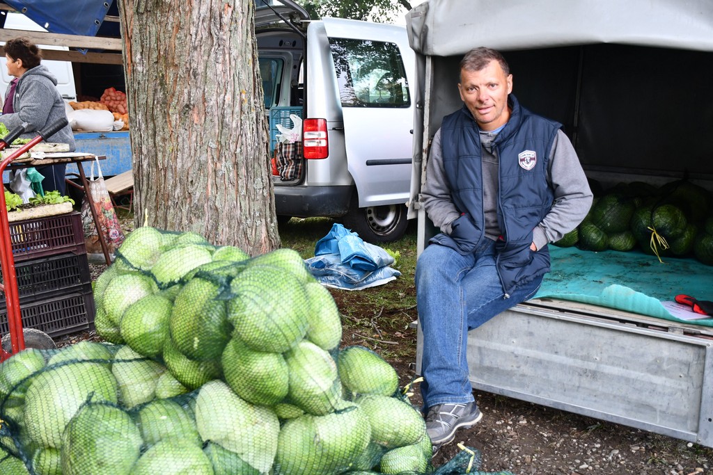 FOTO S dolaskom hladnijih dana povećan interes za kupnju drva za ogrjev