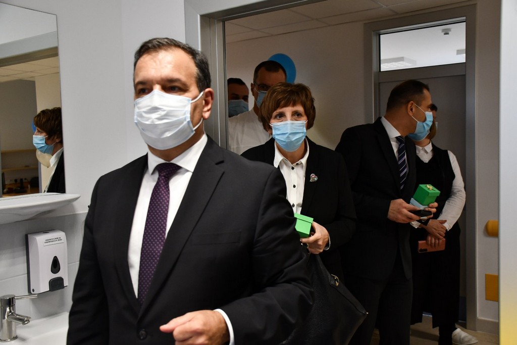 STIGAO I MINISTAR BEROŠ Otvoren najljepši i najveseliji rekonstruirani dio bolnice – Odjel pedijatrije