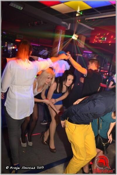 PIC00017 Maraton (Ponedjeljak, 30.12.2013. – Plesnjak Radija 1) PIC00017 Maraton (Ponedjeljak, 30.12.2013. – Plesnjak Radija 1)