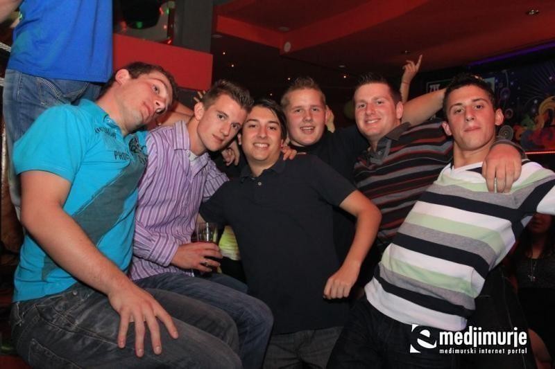 slika0085 Maraton (Subota, 8.10.2011) slika0085 Maraton (Subota, 8.10.2011)