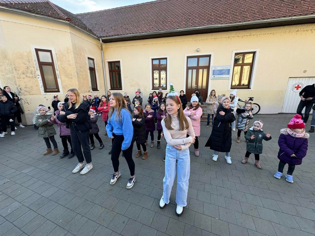 doček, Donja Dubrava