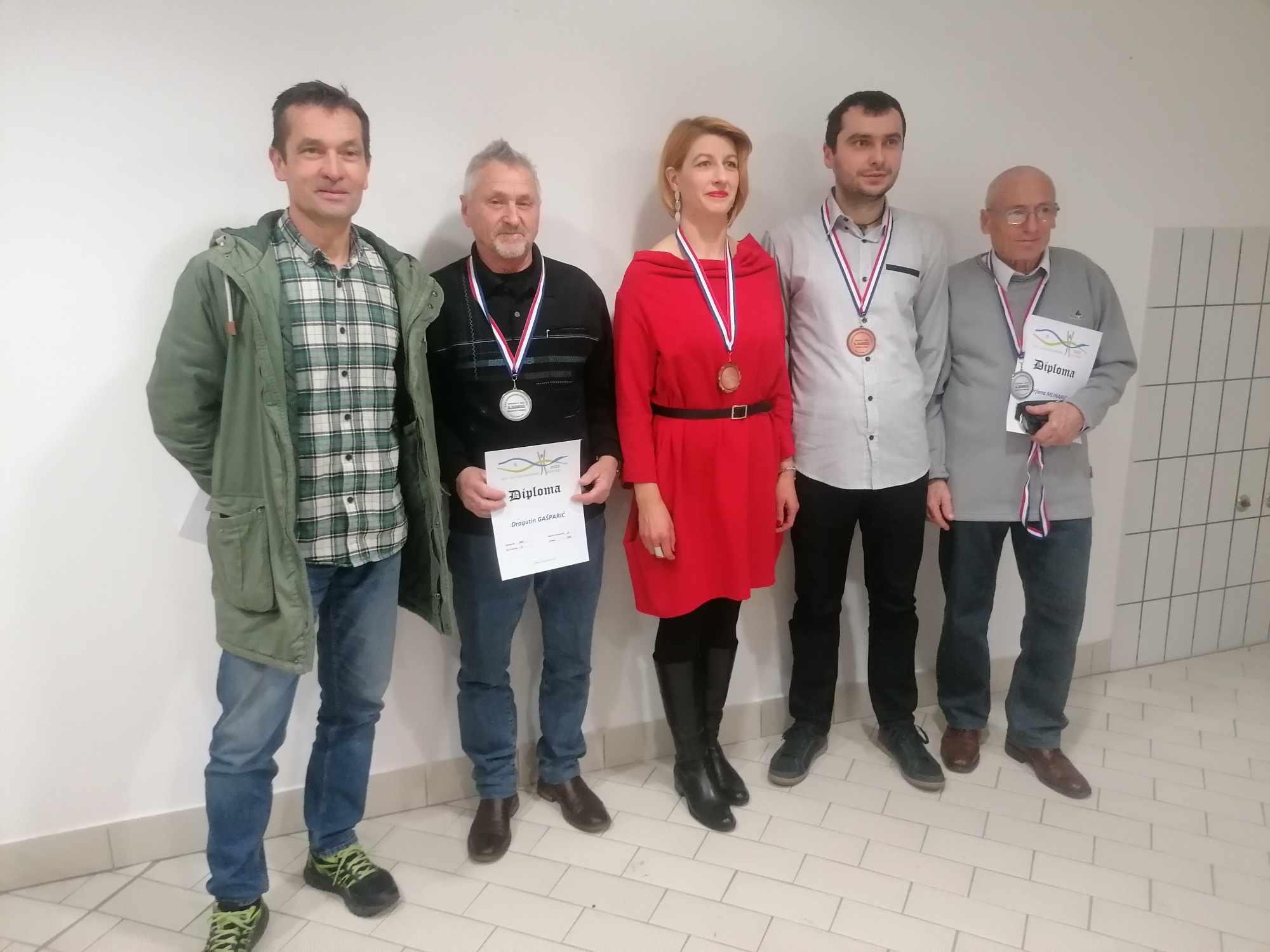 Image 5923337 (auto) Image 5923337 (auto)