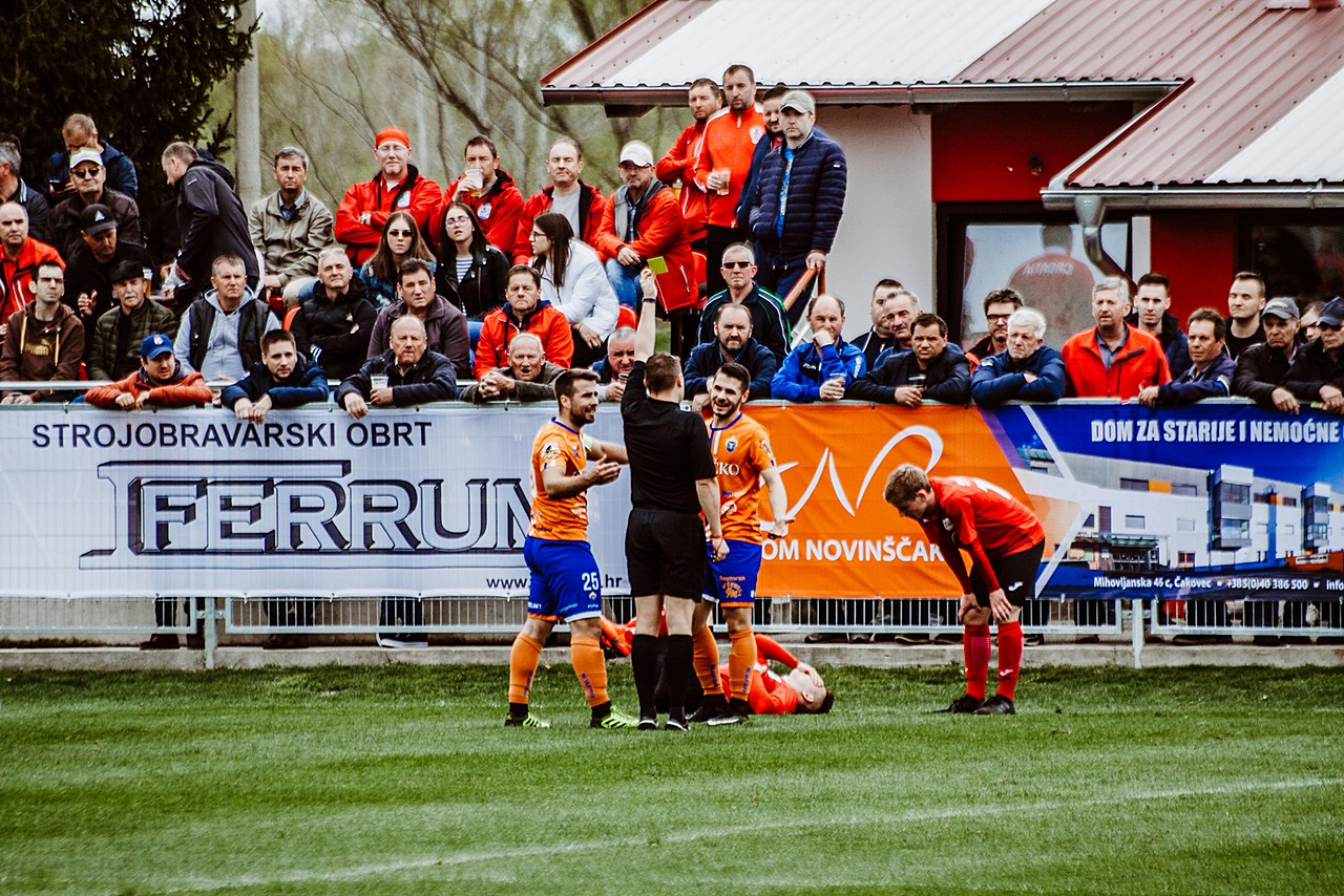 Tisuću ljudi pratilo veliki derbi između Poleta i Varteksa