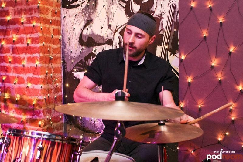 slika0024 Podroom (Petak, 21.12. – Komedija)