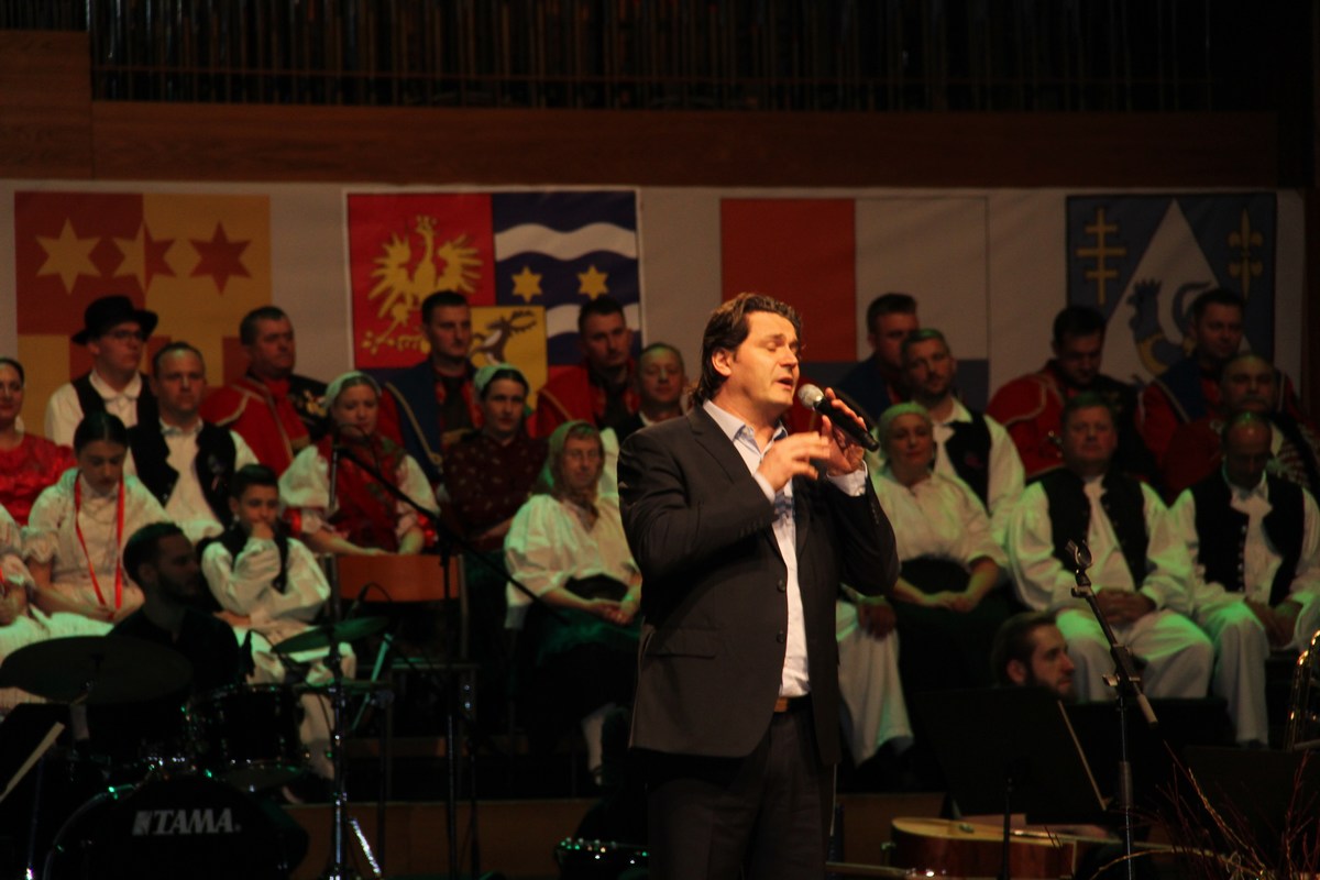 Kajkavci u Lisinskom