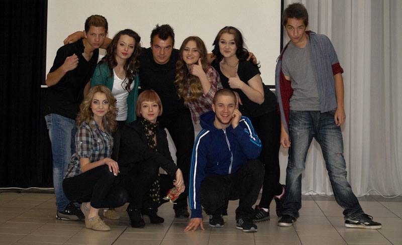 1042515772839703390902742855148