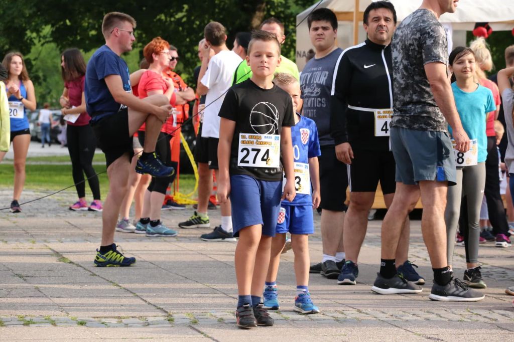 3341351610215114571714634279115