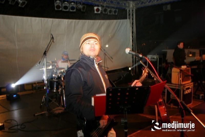 slika00009 Proslava nove godine u Čakovcu (Subota, 31.12.2011)