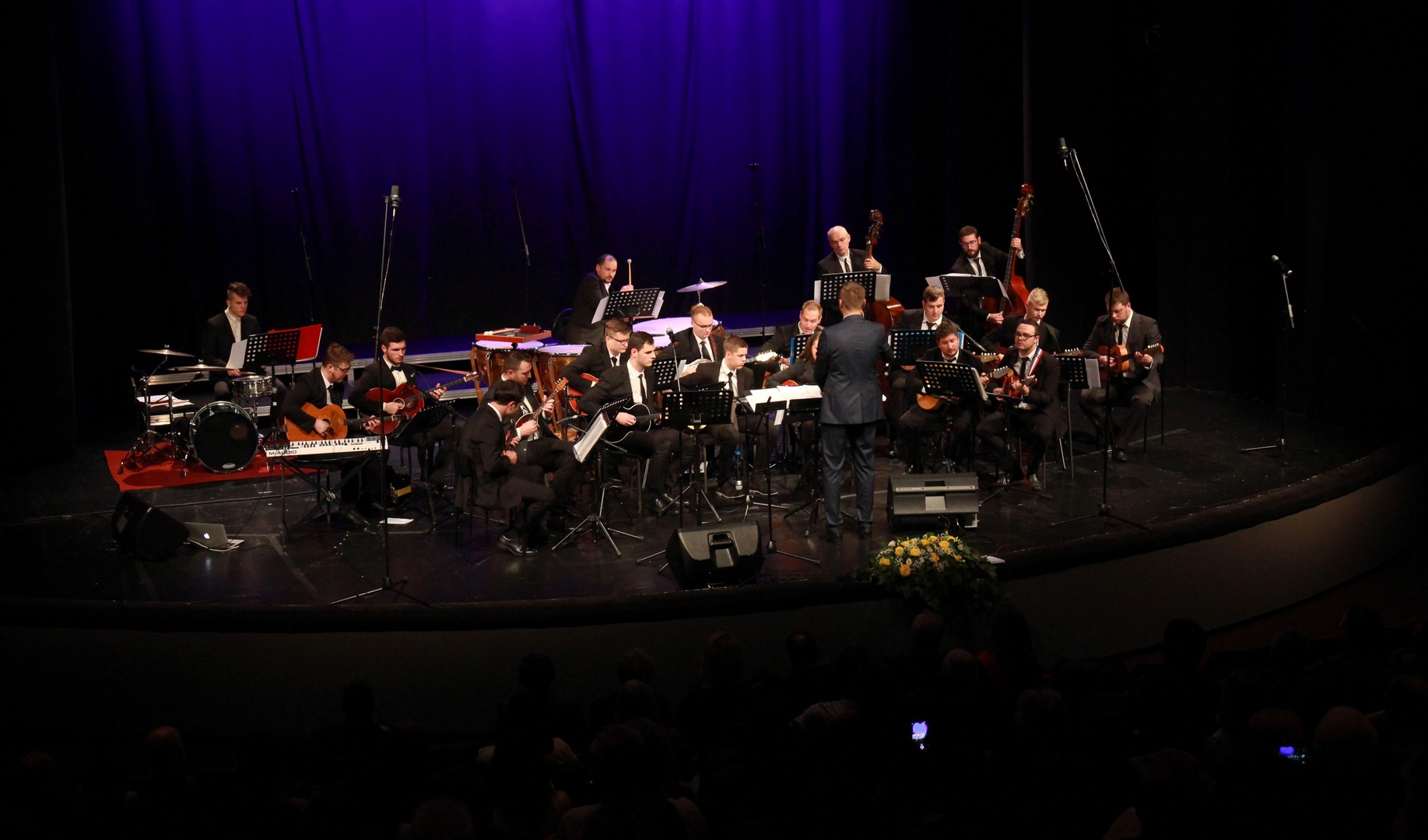 ŽupanijskI tamburaškI orkestr ‘Stjepan Bujan-Stipić’ održao jubilarni koncert povodom 20 godina djelovanja