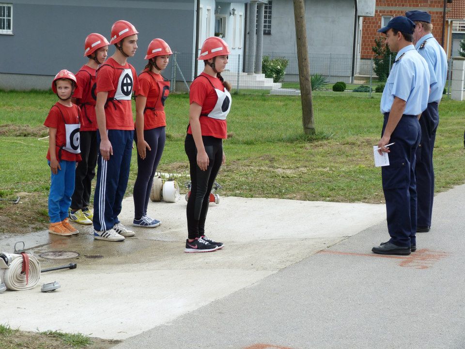 1188964583146434363330273387868