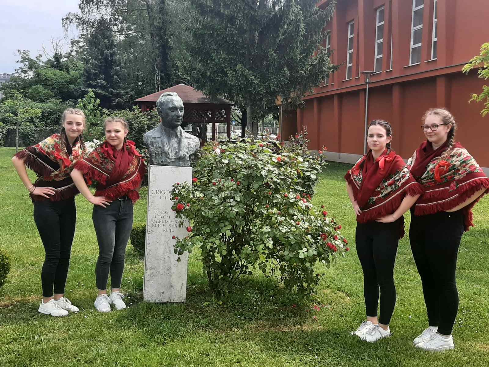 FOTO Izvrsni promotori Međimurske županije na državnoj smotri iz područja Građanskog odgoja i obrazovnja i međupredmetnih tema FOTO Izvrsni promotori Međimurske županije na državnoj smotri iz područja Građanskog odgoja i obrazovnja i međupredmetnih tema