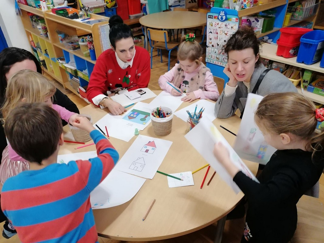 ZABAVA S BROJKAMA U vrtiću Cipelica se održala Večer matematike