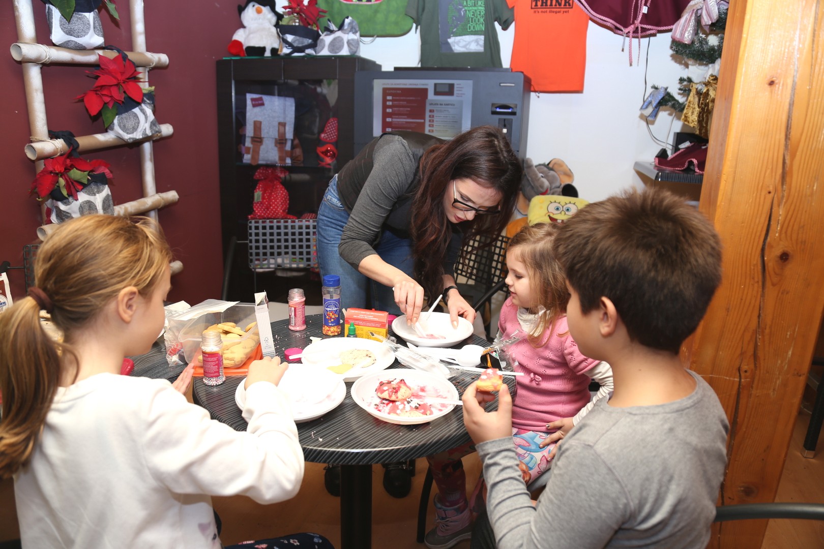 PECI I POMOZI Prikupljali donacije za pomoć čakovečkom azilu ‘Prijatelji’