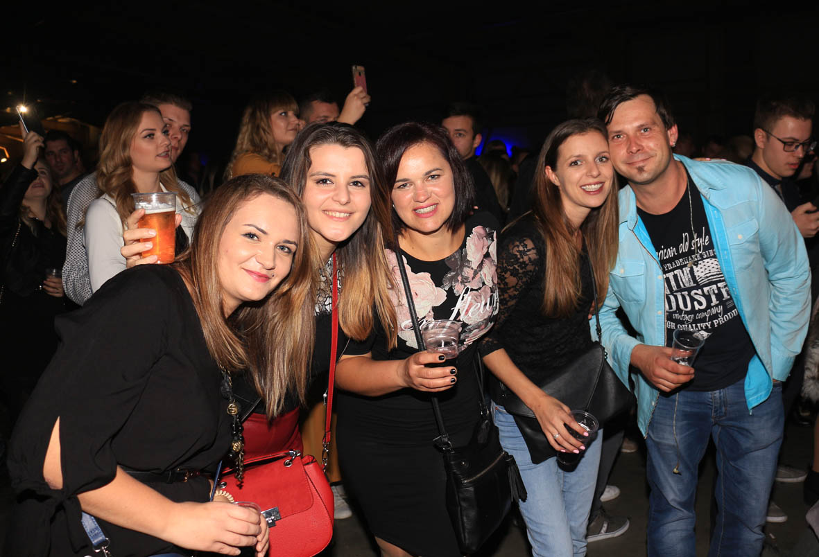 Koncert Željka Samardžića u dovrani Mesap-a u Nedelišću