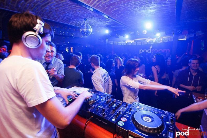 slika0007 Podroom (Subota, 9.3.2013 – Godišnjica Party)