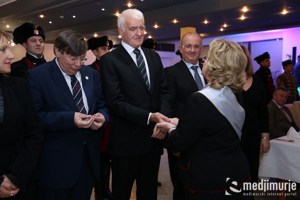 pravazena00082407902