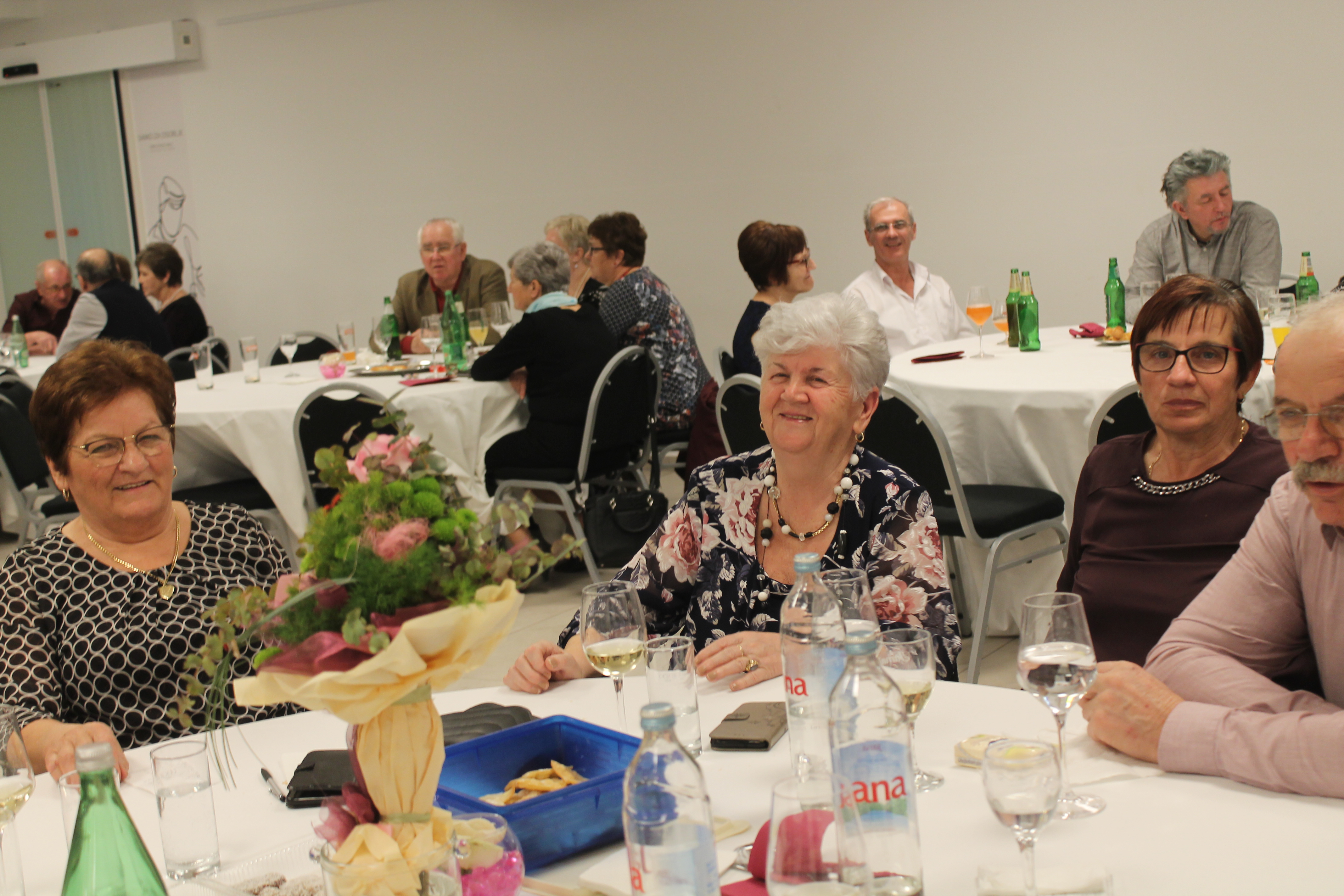 FOTO Međimurski samci znaju prirediti odličnu zabavu, a to su pokazali i na tradicionalnom plesu i druženju