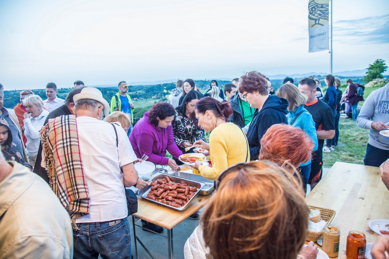 Doček ljeta na Mađerkinom bregu