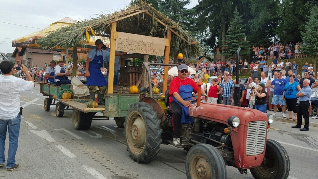 daniturizmasvetimartinnamuri111