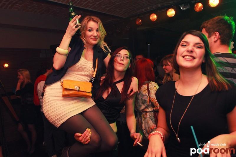 slika0012 Podroom (Petak, 27.4.2012) slika0012 Podroom (Petak, 27.4.2012)