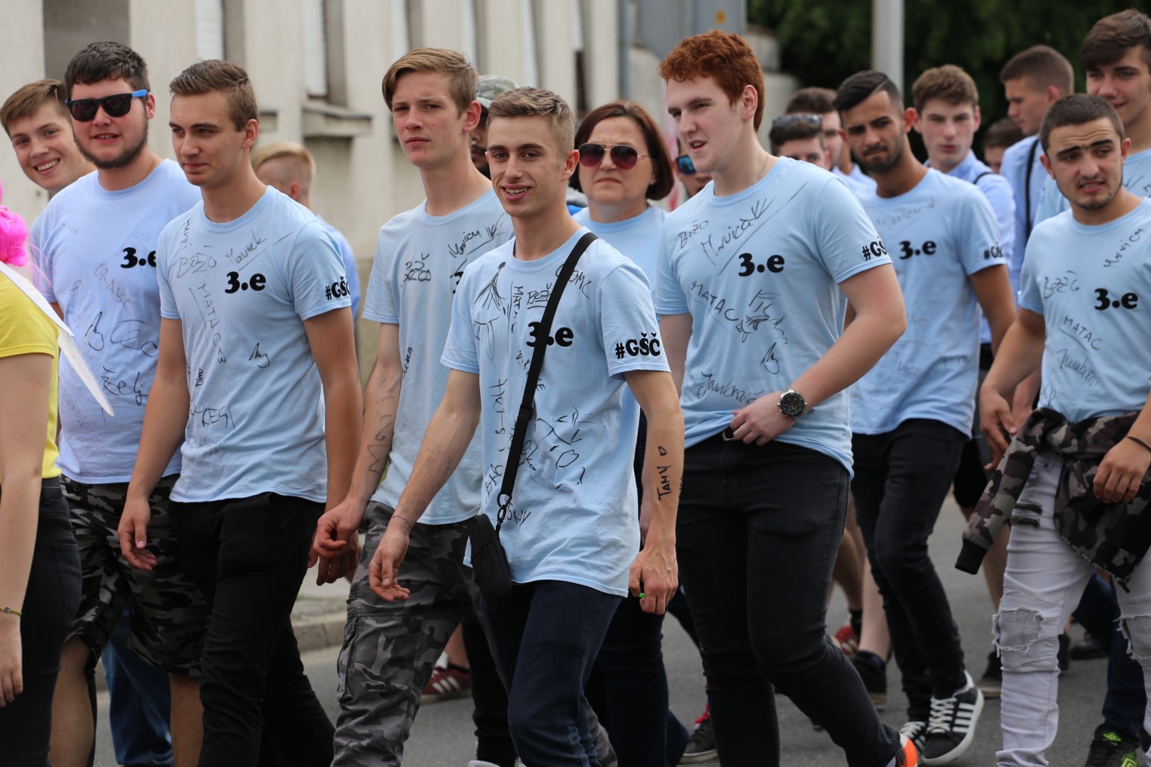 Ulicama Čakovca koračalo više od 1200 međimurskih maturanata