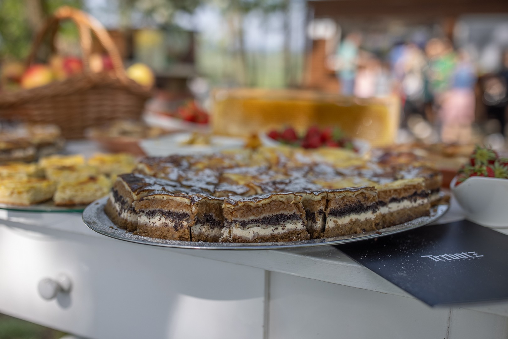 Na Mađerkinom bregu održan Pjenušavi doručak u vinogradu