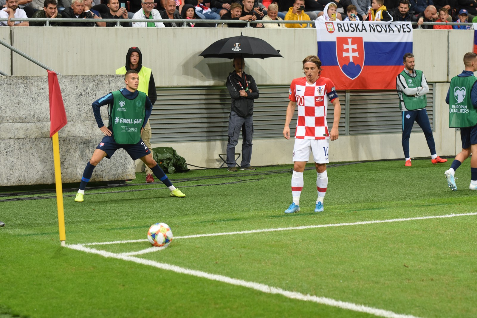 Image 3833555 (auto) Image 3833555 (auto)