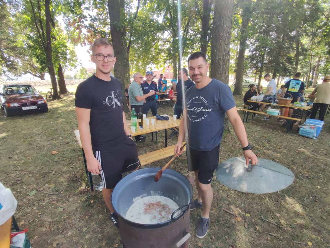 VIDEO I FOTO Vraćanje u kuhinje naših baka – kotoripske udruge pripremale tradicionalna jela VIDEO I FOTO Vraćanje u kuhinje naših baka – kotoripske udruge pripremale tradicionalna jela