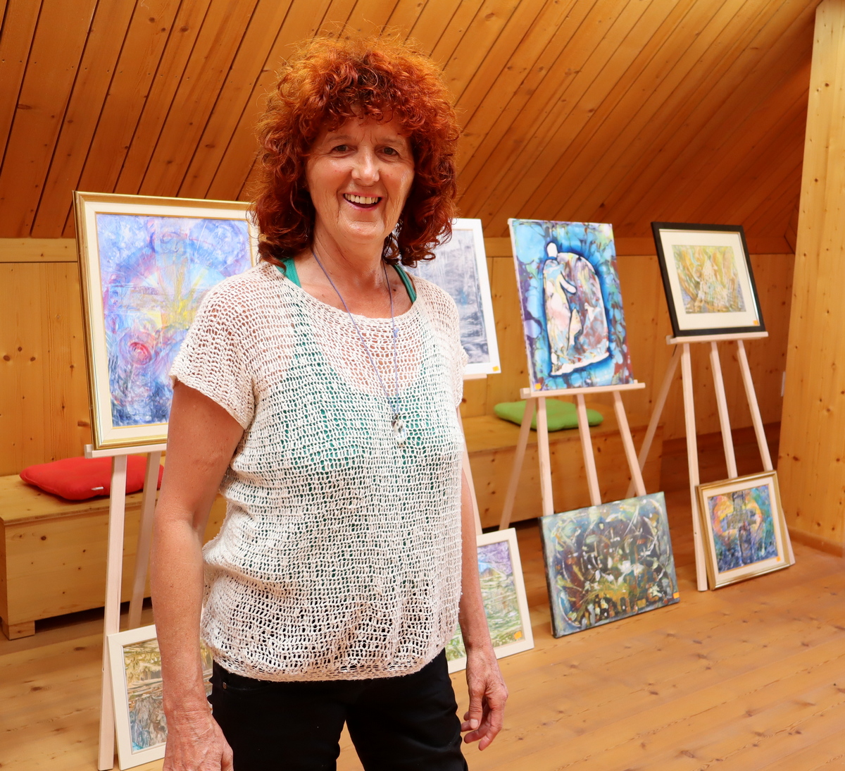 DONJI KRALJEVEC Otvorena izložba Nadice Gorupić, radove naslikala po Steinerovoj metodi