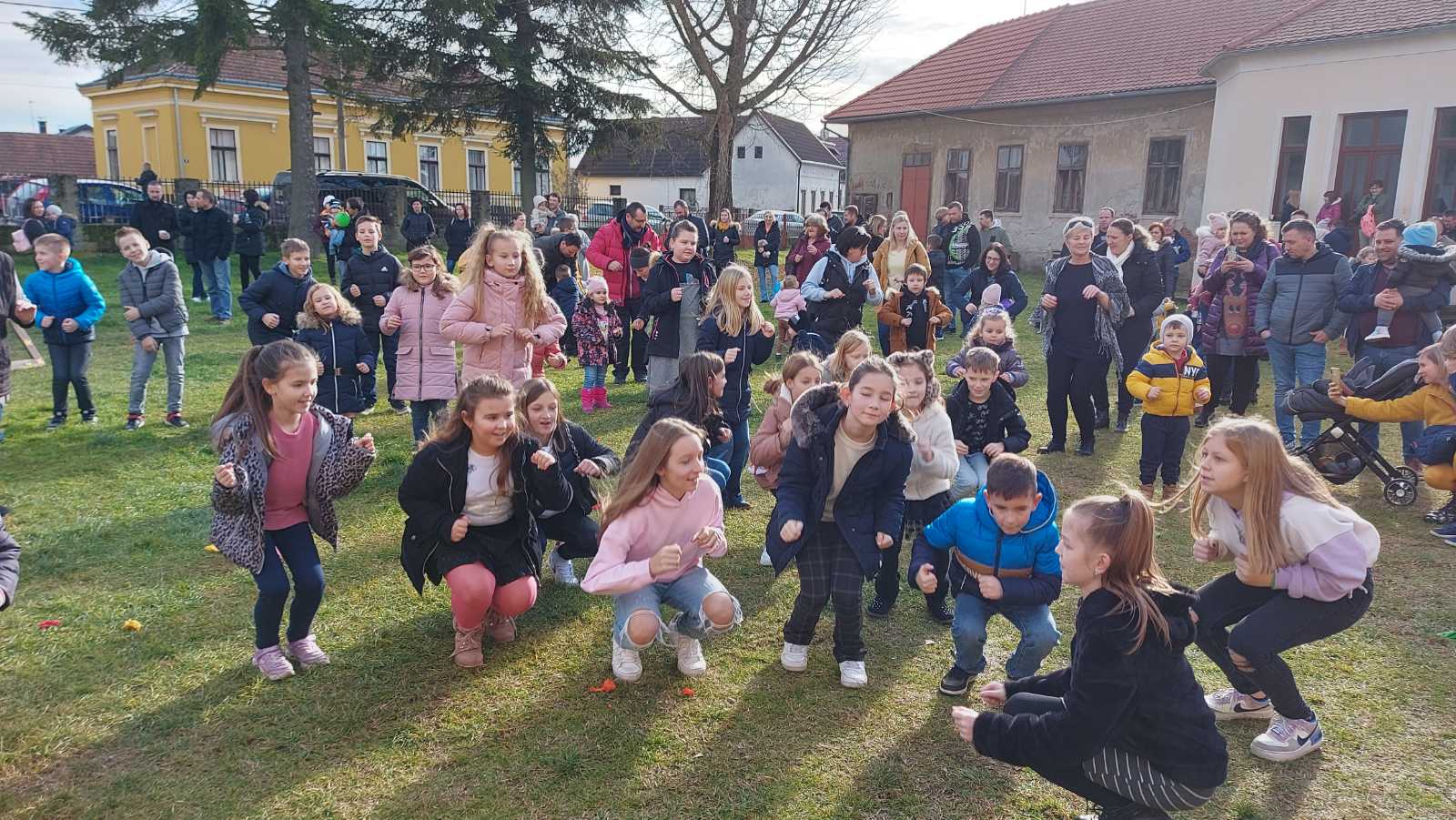 Dječji doček u Donjoj Dubravi