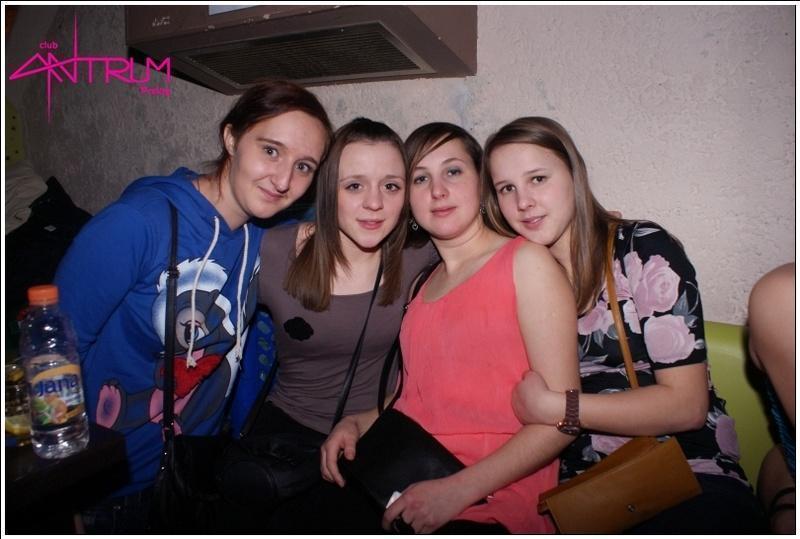 slika0045 Antrum (Subota, 12.1.2013.) slika0045 Antrum (Subota, 12.1.2013.)