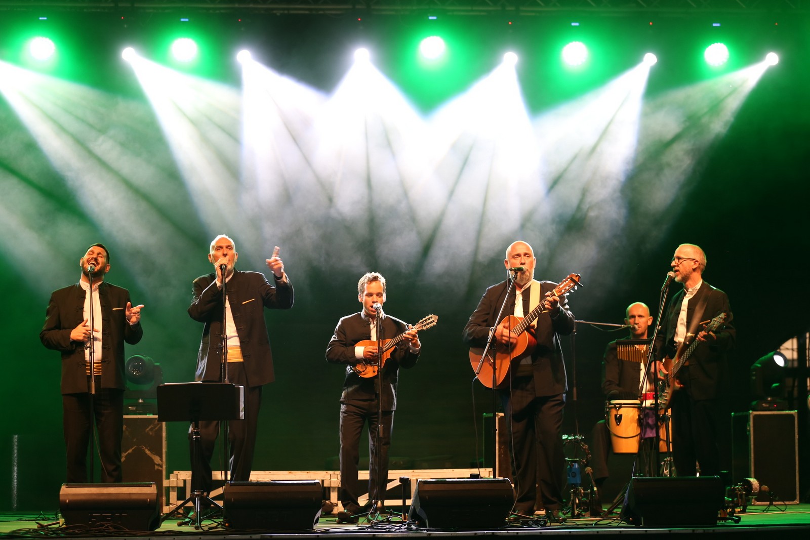 Odlična atmosfera: Klapa Kampanel zabavlja Kotoripčane i njihove goste