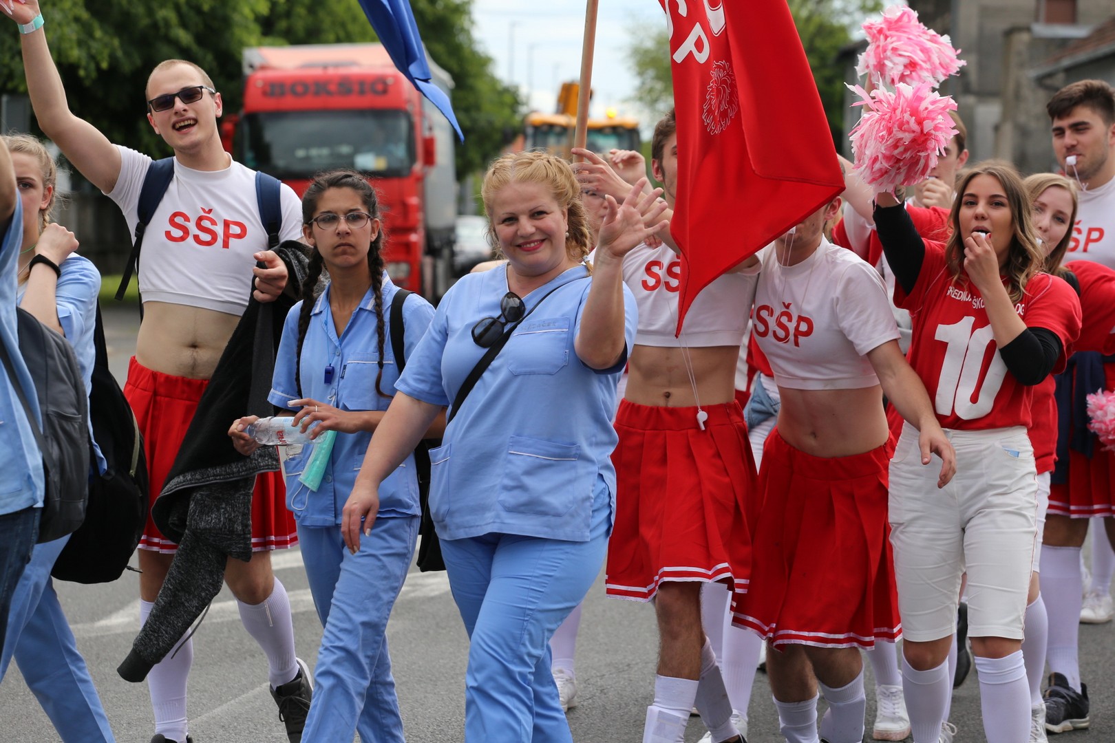 Ulicama Čakovca koračalo više od 1200 međimurskih maturanata