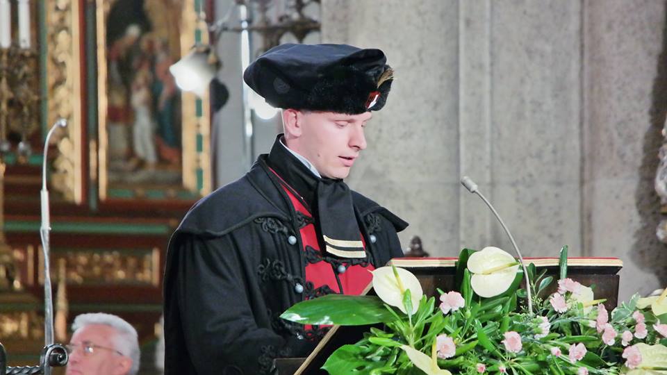 1334477913711326495692057886564