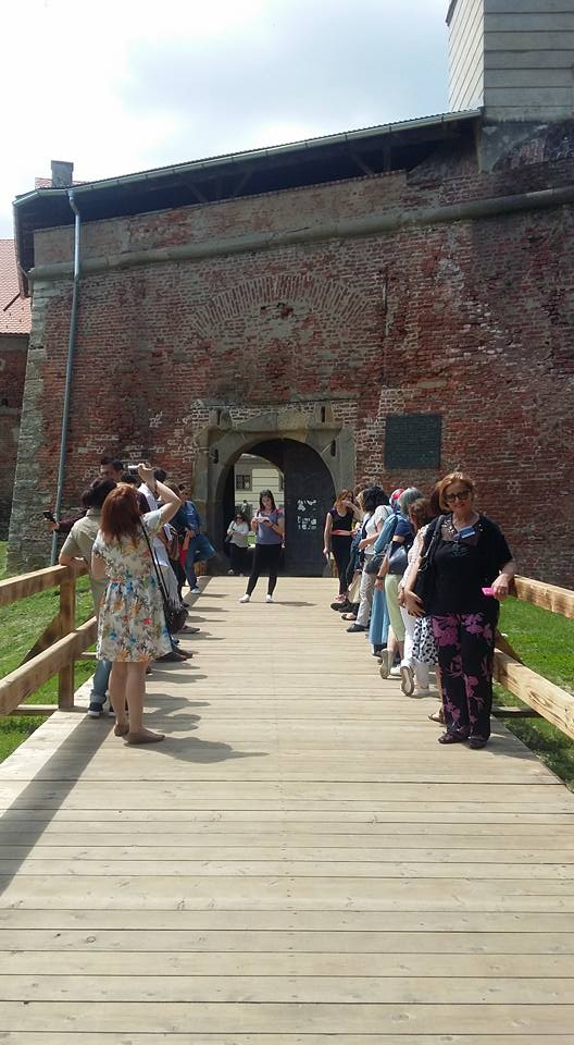 1333281210201683830495067875709