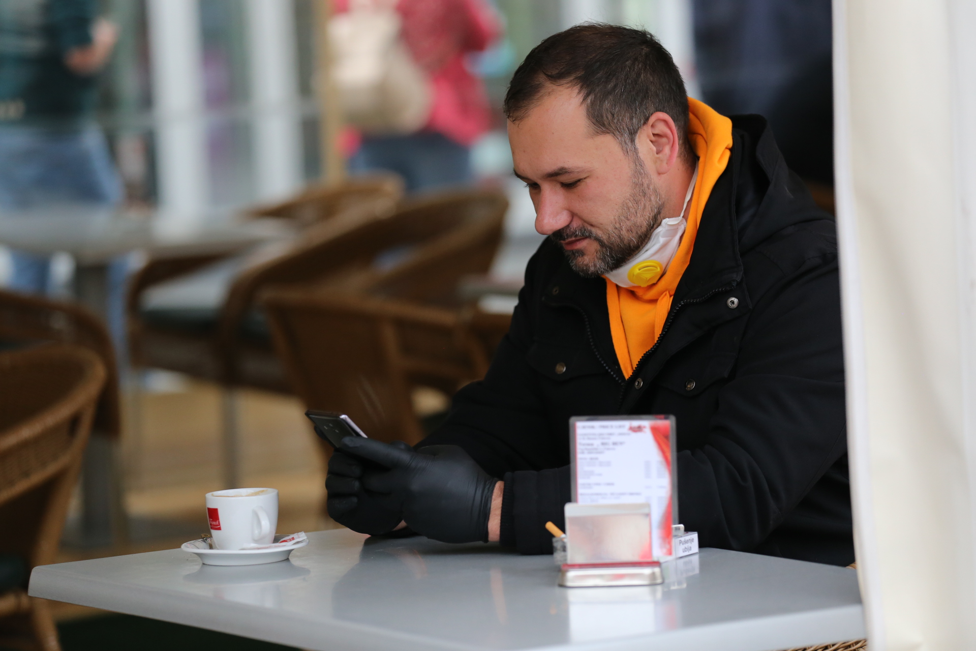 U Čakovcu ponovno otvoreni kafići – ispijanje kave u centru grada